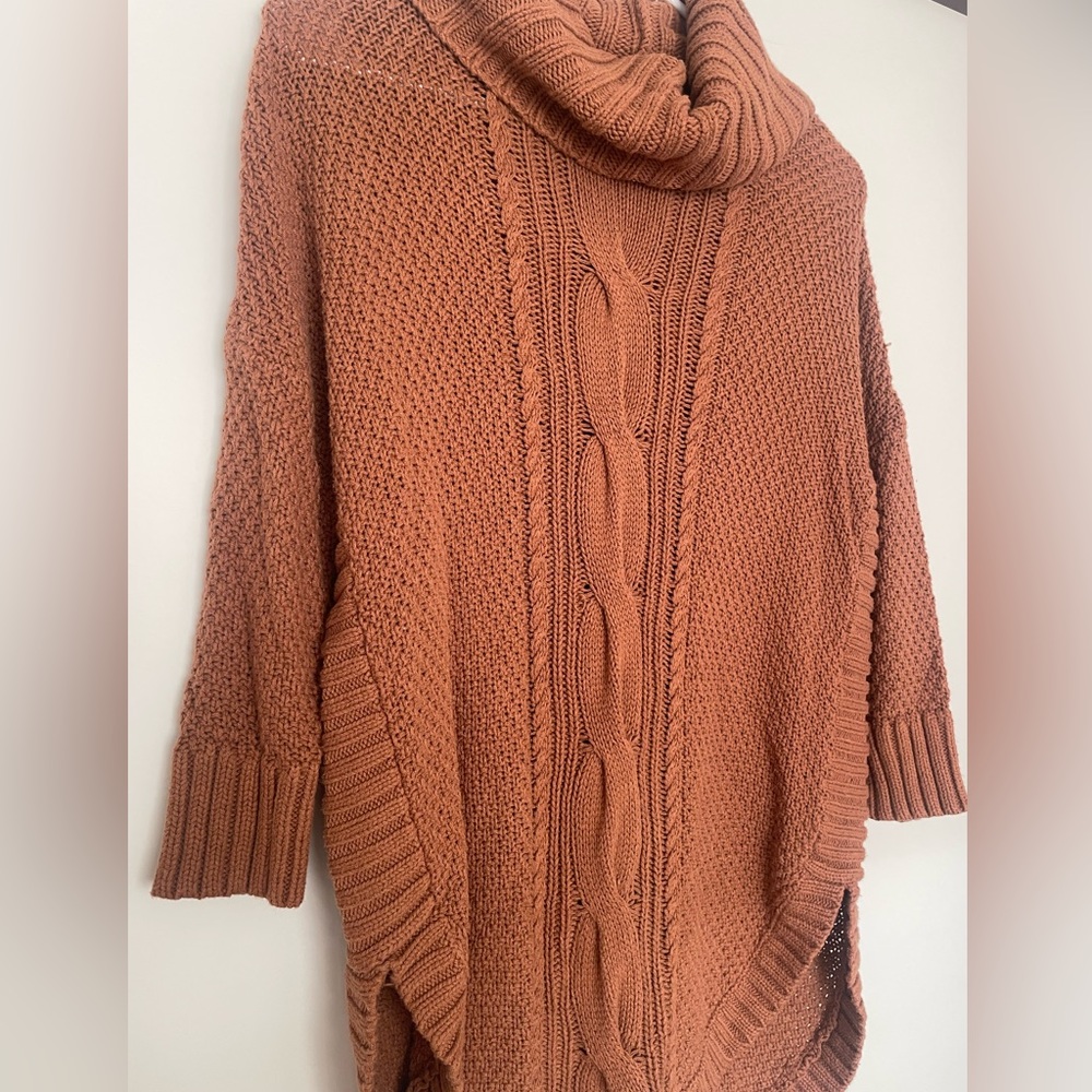 Express mid sleeve sweater.